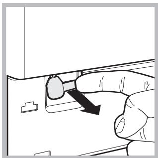 HOTPOINT AQD1071D 69 EU/A - Opening the porthole door manually - 2