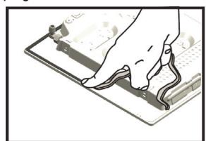 HOTPOINT PCN 752 T/IX/HAR - Fitting the appliance - 3