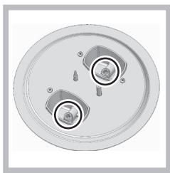 HOTPOINT PCN 752 T/IX/HAR - Replacing the Triple ring burner nozzles - 2