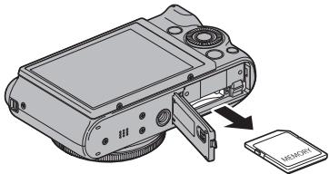 CASIO ZR1000,  ZR710 - Pour remplacer une carte mémoire - 1