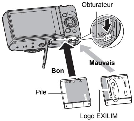 CASIO ZR1000,  ZR710 - Insérez la batterie. - 1