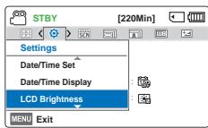 SAMSUNG HMX F90 & HMX-F90 - LCD Brightness (Luminosité LCD) - 1