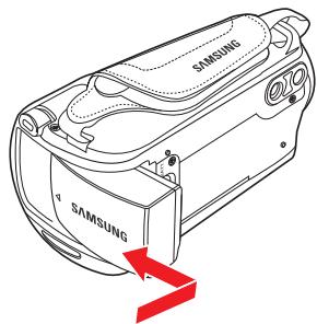 SAMSUNG HMX F90 & HMX-F90 - Insertion de la batterie - 1