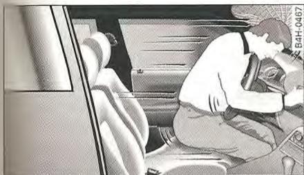 AUDI SQ5 2012 PARTIE1 - Qu'arrive-t-il aux passagers qui ne portent pas leur ceinture ? - 1