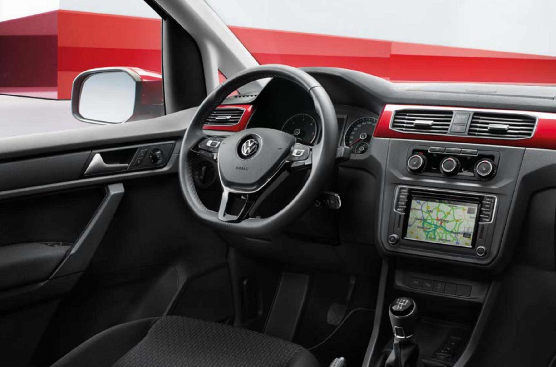 VOLKSWAGEN CADDY - 1