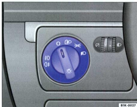 VOLKSWAGEN GOLF 5 2005 - Activation et déactivation de l'éclairage - 2