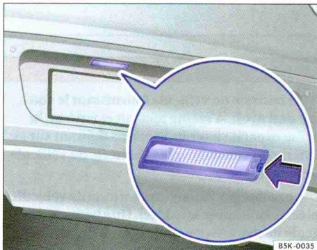 VOLKSWAGEN GOLF 6 - Remplacement des diodes electroluminescentes (DEL) dans les yeux arrirée - 3