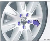 VOLKSWAGEN POLO 6 PARTIE2 - Capuchons de boulons de roue. - 1