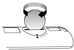 SAMSUNG HW-J7501 - INSTALACION DE LAS PILAS EN EL MANDO A DISTANCIA - 3