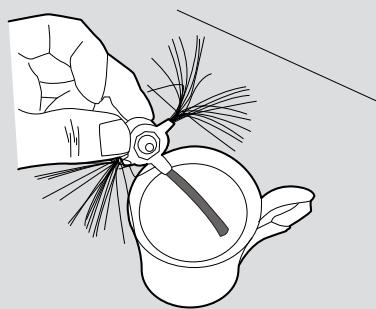 HOOVER RBC040 ROBO.COM3 - Cleaning the Drive Wheels - 6