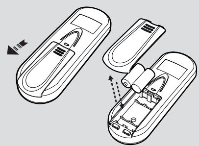HOOVER RBC040 ROBO.COM3 - Replacing the Virtual Barrier* batteries - 4