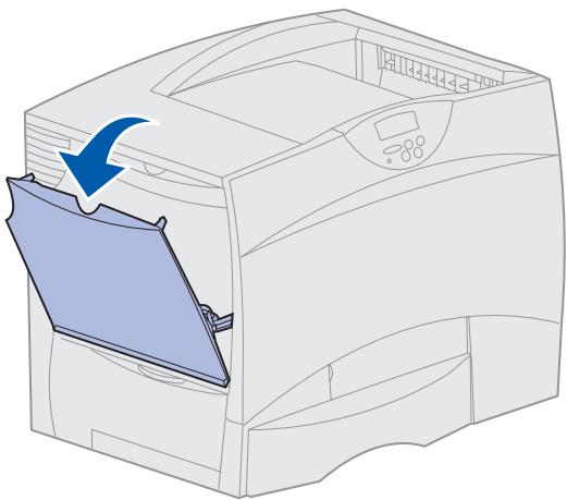 LEXMARK C752 - Einlagen von Papier in die Universalzuführung - 1