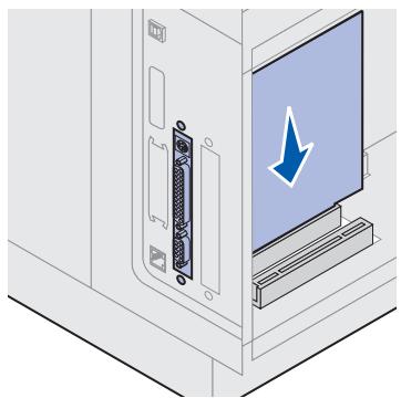 LEXMARK T620 - Installieren einer Optionskarte - 7