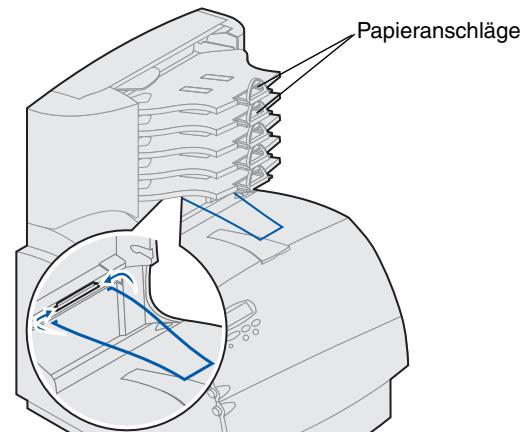 LEXMARK T622 - Installieren einer Mailbox mit 5 Ablagen - 4