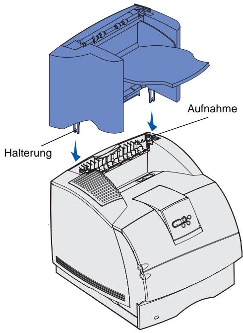 LEXMARK T634 - Installieren von Ablagen mit hoher Kapazität - 4