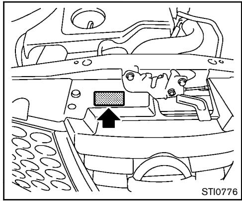 NISSAN JUKE 2012 - INSTALLATION DE LA PLAQUE D'IMMATICULATION FRONTALE - 1