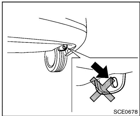 NISSAN JUKE 2012 - Avant : - 1