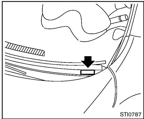 NISSAN JUKE 2012 - IDENTIFICATION DU VÉHICULE - 1