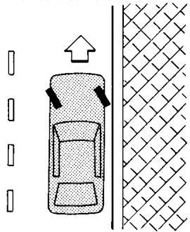 NISSAN PATHFINDER 1999 - STATIONNEMENT/STATIONNEMENT EN COTE - 2