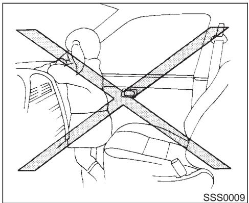 NISSAN PATHFINDER 1999 - ATTENTION - 6