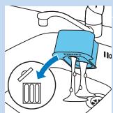 PHILIPS S9031/12 - Replacing the cartridge of the SmartClean System - 2