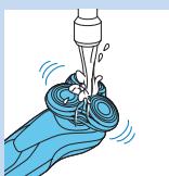 PHILIPS S9041/12 - Nettoyage du rasoir à l'eau - 1