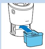 PHILIPS S9041/12 - Replacing the cartridge of the SmartClean System - 3