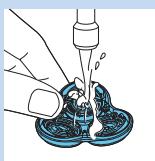 PHILIPS S9511/31 - Pulizia del rasoio除去l'acqua corrente - 3