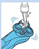 PHILIPS S9511/31 - Pulizia del rasoio除去l'acqua corrente - 1