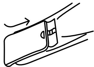 ESSENTIELB MAGICREADY NOMADE HD TNTSAT - - INSERTION DES PILES DANS LA TÉLECOMMANDE - 3