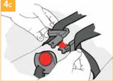 JANE STRATA - Putting the baby into the safety seat. - 3