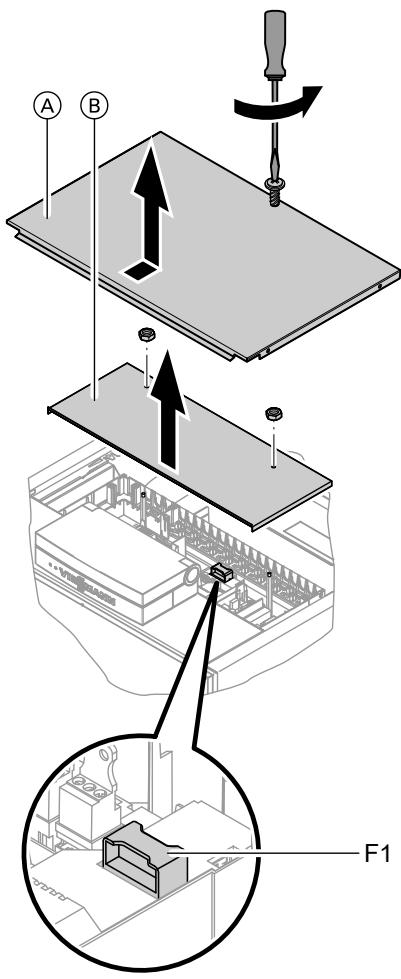 VIESSMANN VITOLADENS & VITOLA - Contrôler le fusible - 1