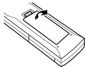 DENON DHT-1312BA - Insertion des piles - 1