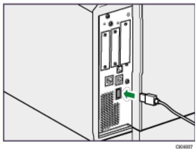 RICOH AFICIO MP7502 - Schlieben Sie das eine Ende der USB-Schnittstelle an der USB-Host-Schnittstelle des Geräts an. - 1