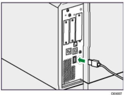 RICOH AFICIO MP9002 - Schlieben Sie das eine Ende der USB-Schnittstelle an der USB-Host-Schnittstelle des Geräts an. - 1