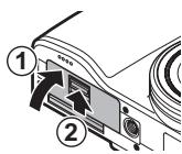 RICOH GR - Insertion de la batterie et d'une carte mémoire - 4