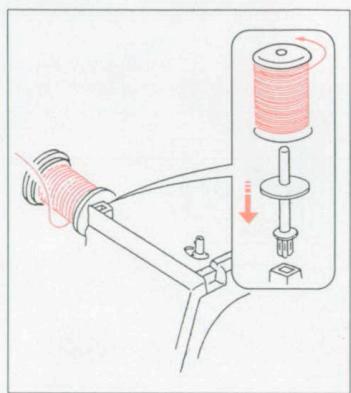 ELNA 3005 - REMOVING THE BOBBIN - 1