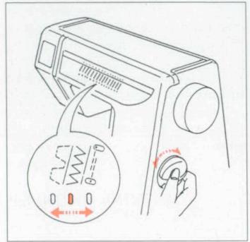 ELNA 3005 - BALANCING THE THREAD TENSION - 6