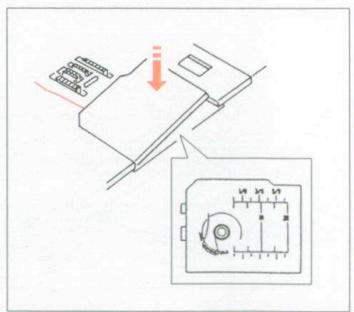 ELNA 3005 - INSERTING THE BOBBIN - 4