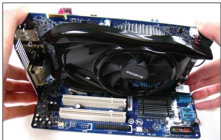 GIGABYTE GA-G41M-COMBO - 1-5 Installation d'une carte d'extension - 6