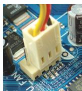 GIGABYTE GA-H87-HD3,  GA-H87M-D3H - Instaliranje ventiladora za procesor - 2