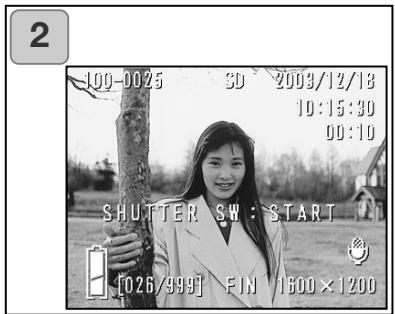 KONICA MINOLTA DIMAGE G500 - Reproducir el sonido de unaImagen de Post Grabación - 1