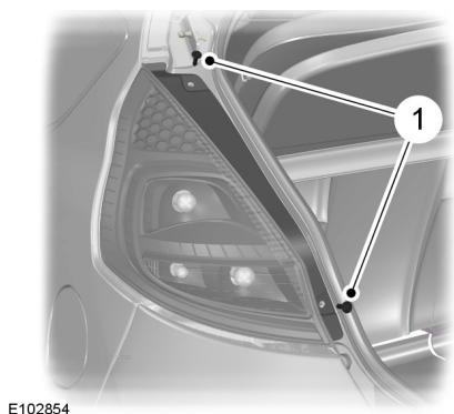 FORD FIESTA 2018 - Entretien - 7