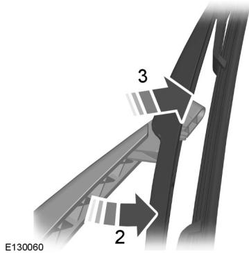 FORD FIESTA 2018 - Balai d'essuie-glace de lunette arrête - 1