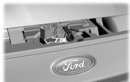 FORD FIESTA 2018 - Ouverture du capot - 2