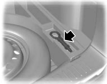 FORD KUGA 2010 - POINTS DE REMORQUAGE - 3