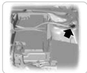FORD KUGA 2010 - Raccordement des cables de démarrage - 1