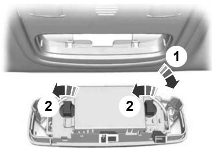 FORD KUGA 2011 - Véhicules avec capteurs d'habitacle - 1