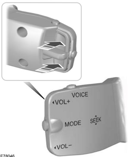 FORD KUGA 2011 - COMMANDES AUDIO - 1