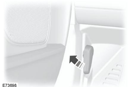 FORD MONDEO 2013 - Ouverture du capot moteur - 1